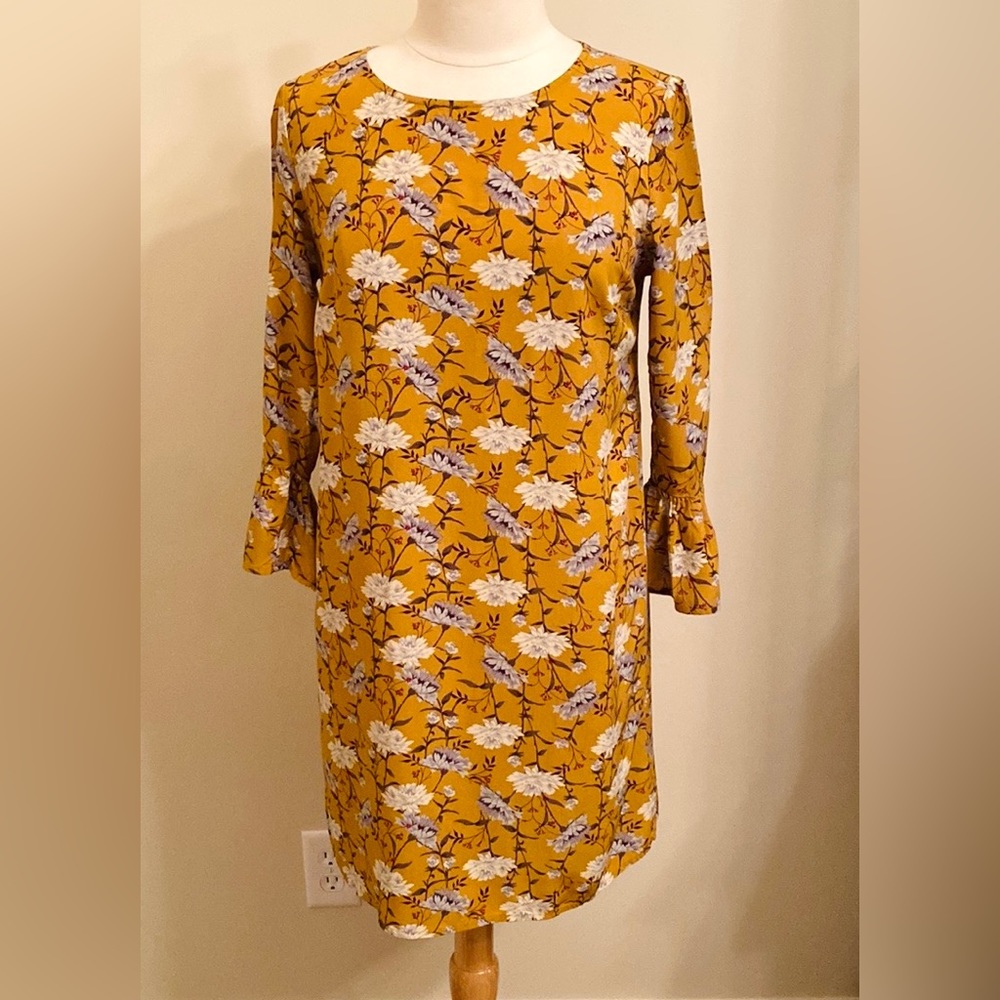 Old Navy Mustard Yellow Floral S Boho 70s Retro Cottagecore Earthy Casual Dress